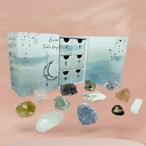 TWELVE DAYS OF CRYSTALS by AVIVA STANOFF‎